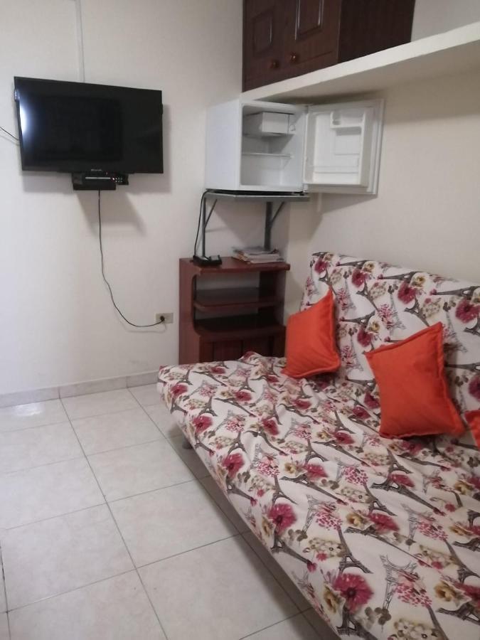 Cafe Inn Casa Hotel Montenegro Dış mekan fotoğraf