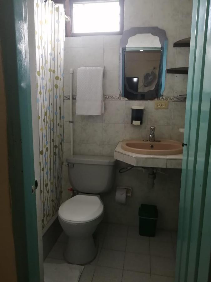 Cafe Inn Casa Hotel Montenegro Dış mekan fotoğraf