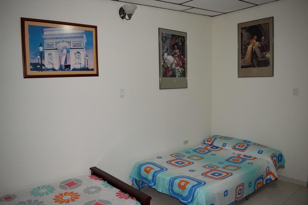Cafe Inn Casa Hotel Montenegro Dış mekan fotoğraf
