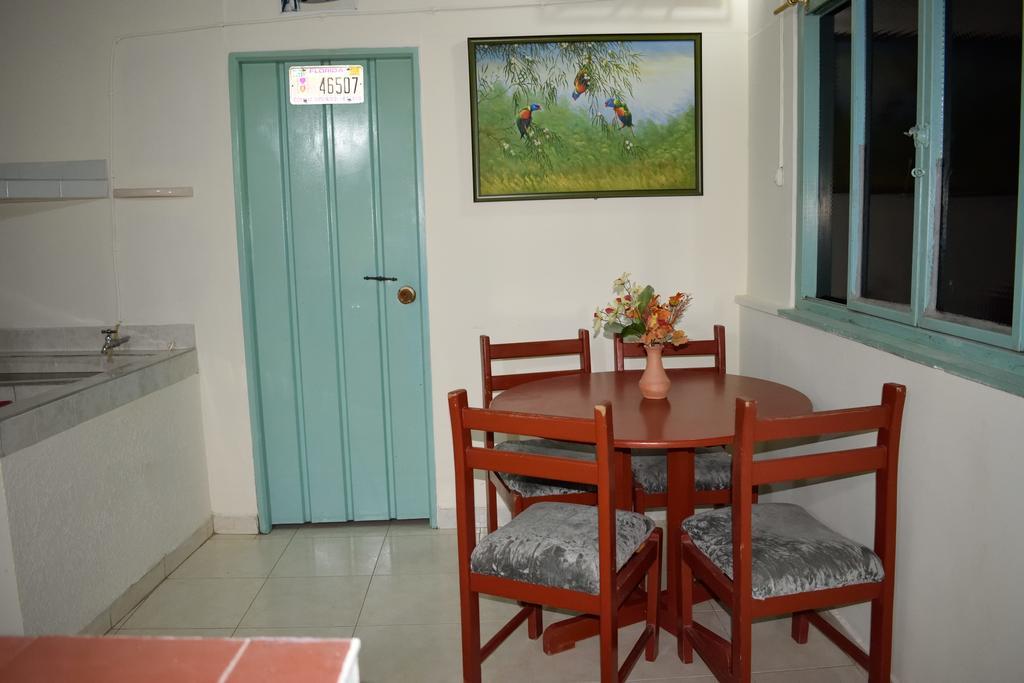Cafe Inn Casa Hotel Montenegro Dış mekan fotoğraf